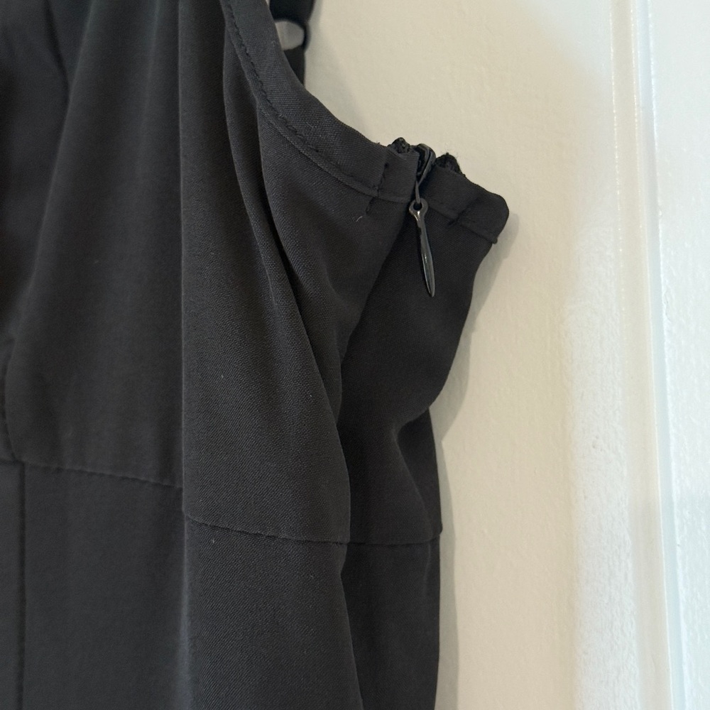 Commense Black Dress with White Accents - Picture 4 of 5